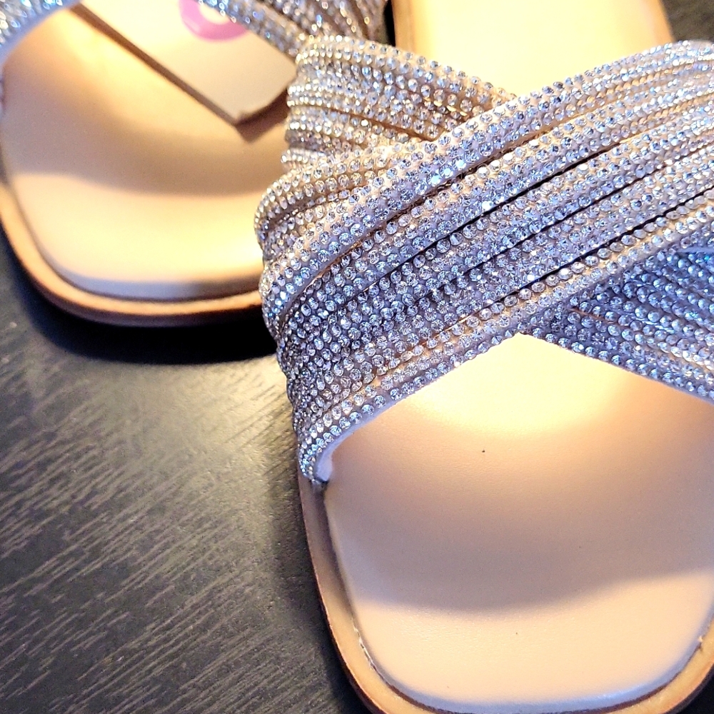 Rhinestone slide sandal* a NewDay Felicia Rhinestone Sandal Size 6.5  New